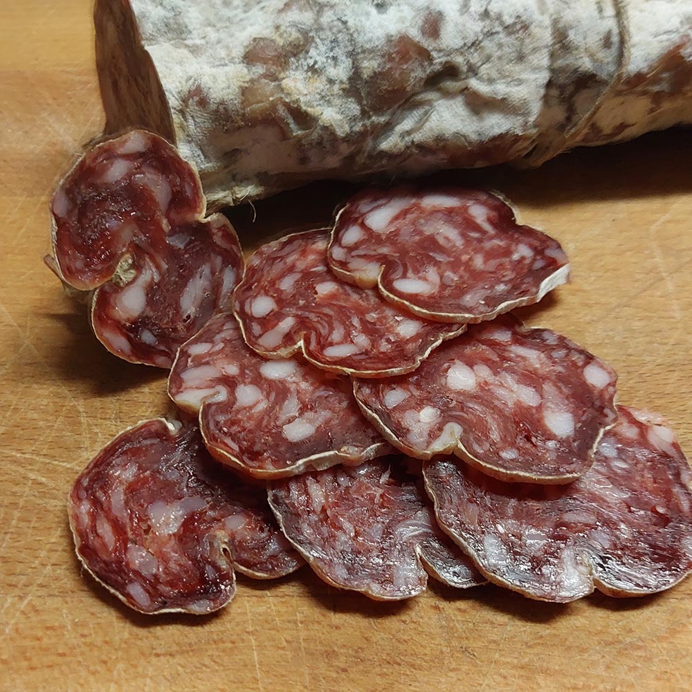 Seasoned Wild Boar Salami: The Taste of the Forest | Italian Shipment 1 kg