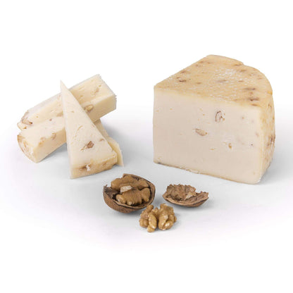 Formaggio siciliano di Pecora alle Noci 350 gr. - Tastiness Food Shop